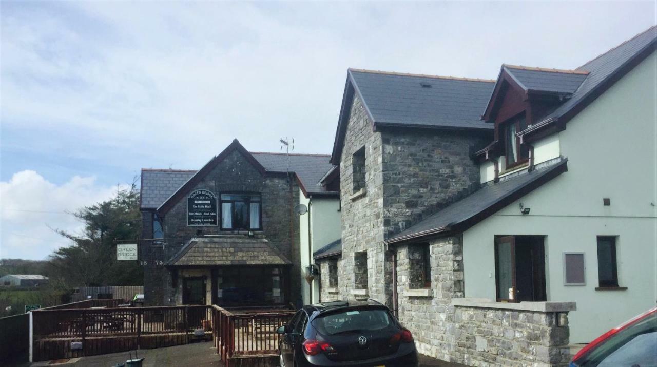 Green Bridge Inn Pendine Exterior foto